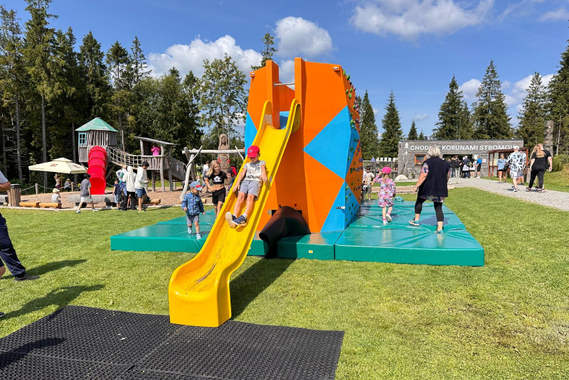 Referencie / Mobilné horolezecké steny  - foto Referencie / Mobilné horolezecké steny  - foto