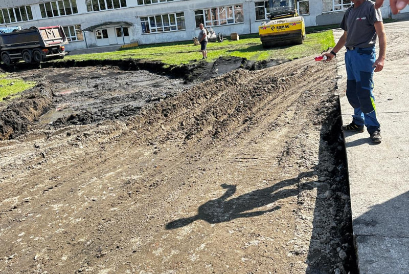 Novinky / ,,Revitalizácia areálu Základnej školy s materskou školou J. V. Dolinského v Martine“  - foto
