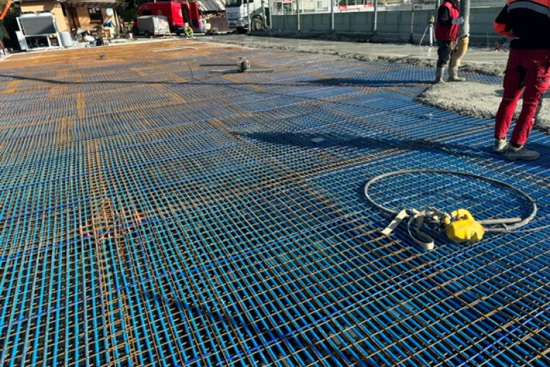 Referencie / Multifunkčné hokejové ihrisko 30x15 m v obci Švošov - foto