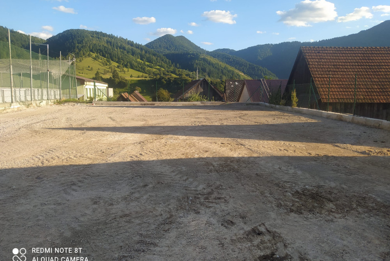 Referencie / Multifunkčné hokejové ihrisko 30x15 m v obci Švošov - foto