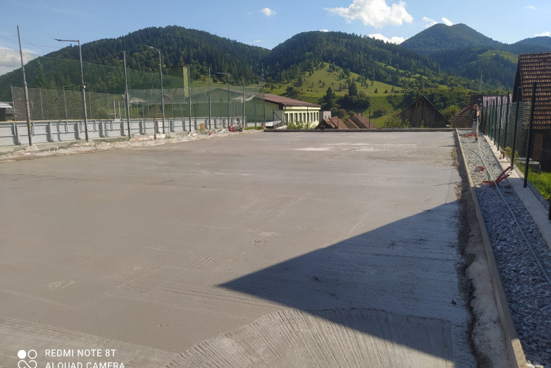 Referencie / Multifunkčné hokejové ihrisko 30x15 m v obci Švošov - foto