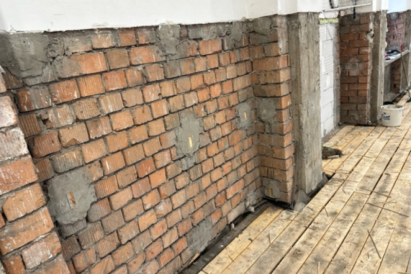 Referencie / Rekonštrukcia teločvične Jesseniova lekárska fakulta Martin - foto