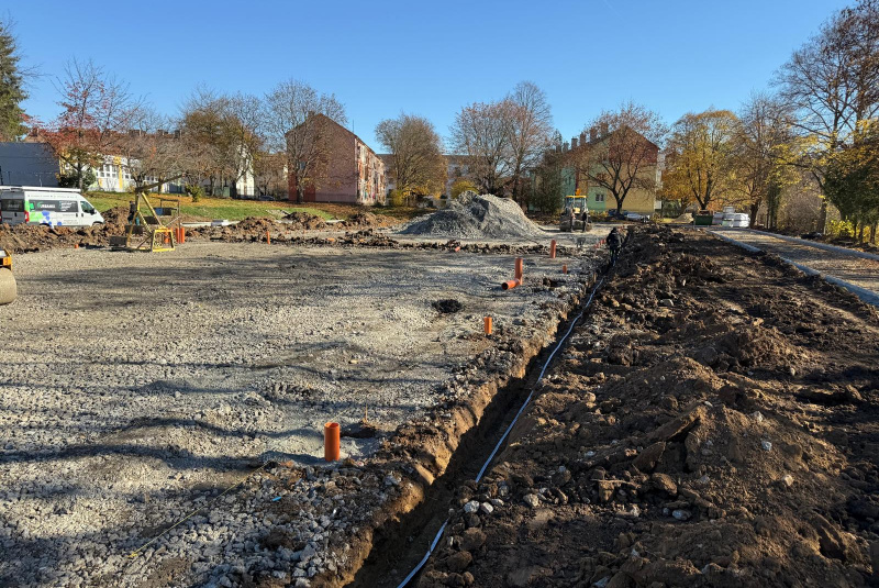 Referencie / ŠPORTOVÝ AREÁL PRI ZŠ ŠKOLSKÁ TLMAČE - foto Referencie / ŠPORTOVÝ AREÁL PRI ZŠ ŠKOLSKÁ TLMAČE - foto