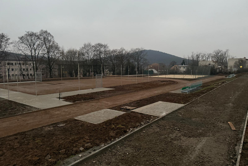 Referencie / ŠPORTOVÝ AREÁL PRI ZŠ ŠKOLSKÁ TLMAČE - foto Referencie / ŠPORTOVÝ AREÁL PRI ZŠ ŠKOLSKÁ TLMAČE - foto