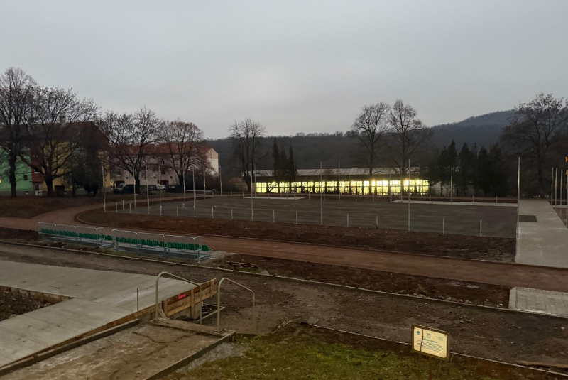 Referencie / ŠPORTOVÝ AREÁL PRI ZŠ ŠKOLSKÁ TLMAČE - foto Referencie / ŠPORTOVÝ AREÁL PRI ZŠ ŠKOLSKÁ TLMAČE - foto