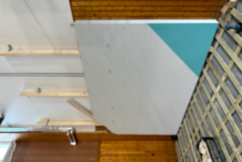 Referencie / Rekonštrukcia a modernizácia telocvične v obci Košťany nad Turcom - foto Referencie / Rekonštrukcia a modernizácia telocvične v obci Košťany nad Turcom - foto