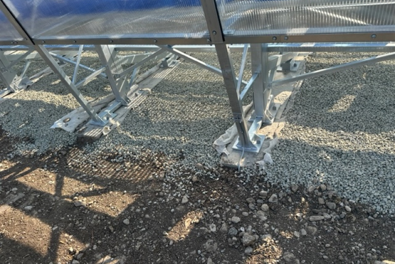 Trojradová tribúna