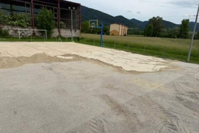 Referencie / Multifunkčné ihrisko 40x20 m v obci Krpeľany - foto