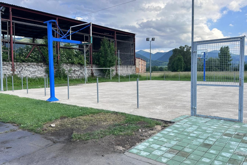 Referencie / Multifunkčné ihrisko 40x20 m v obci Krpeľany - foto