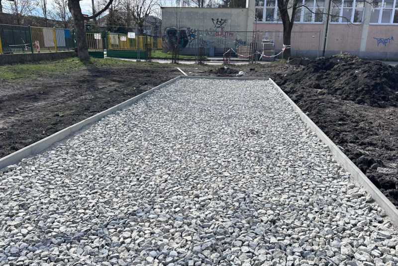 Referencie / „Revitalizácia športových ihrísk pri ZŠ Javorku, Žilina“ - foto