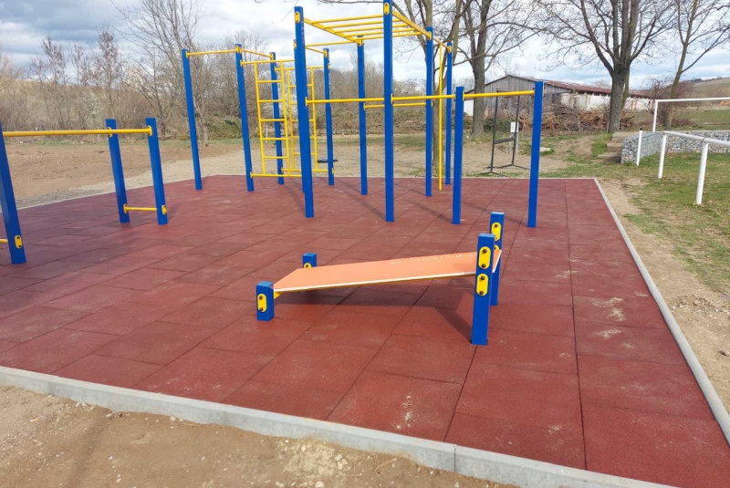 Bezpečnostné plochy / Bezpečnostné plochy - galéria - foto  Bezpečnostné plochy / Bezpečnostné plochy - galéria - foto