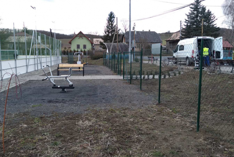 Referencie / „Športovo – relaxačný areál v obci Glabušovce“ - foto