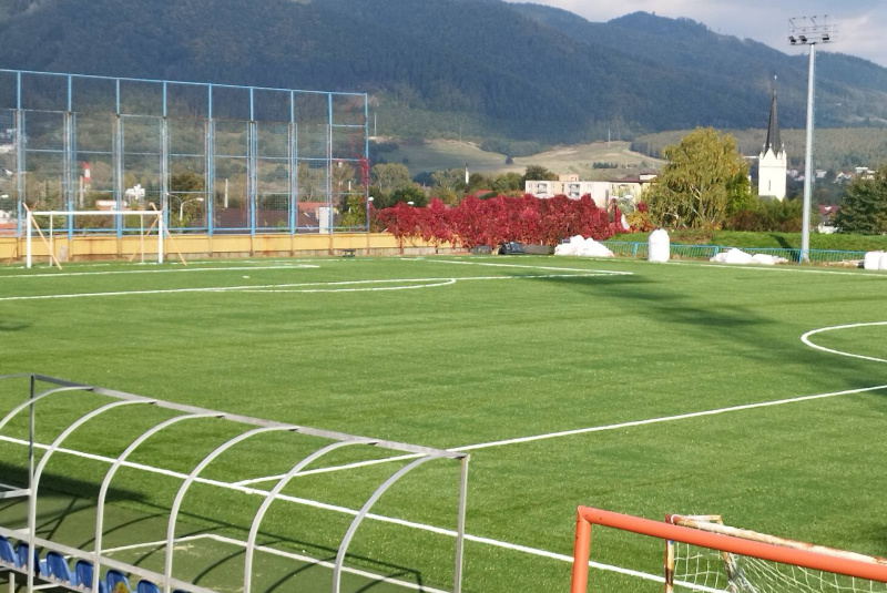 Referencie / Futbalové ihrisko 7040 m2 Mesto Vrútky - foto