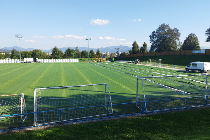 Referencie / Futbalové ihrisko 7040 m2 Mesto Vrútky - foto