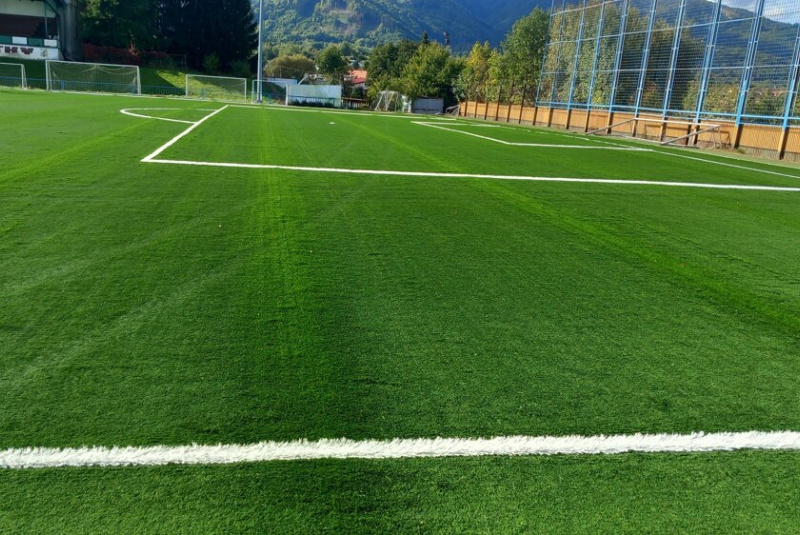 Referencie / Futbalové ihrisko 7040 m2 Mesto Vrútky - foto