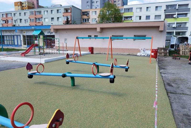 Bezpečnostné plochy / Bezpečnostné plochy - galéria - foto  Bezpečnostné plochy / Bezpečnostné plochy - galéria - foto