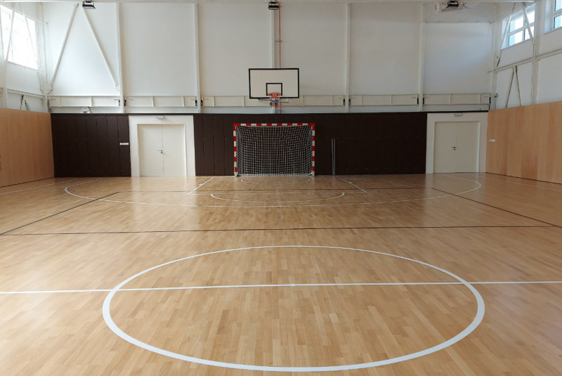 Referencie / Prievidza - Stredná zdravotnícka škola - foto