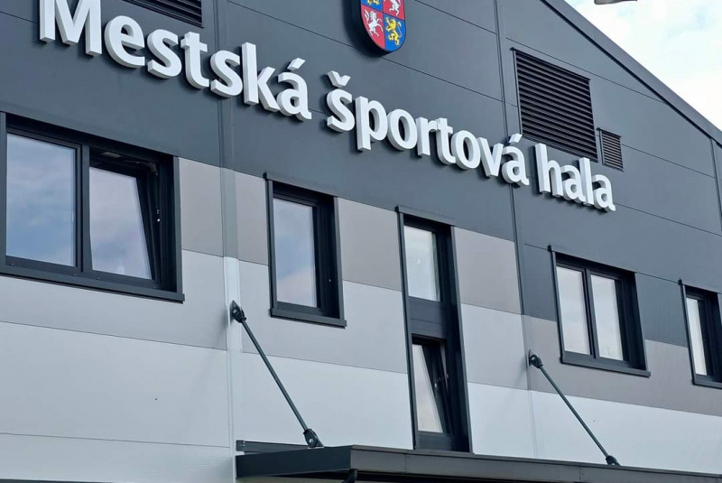 Novinky / Realizácia multifunkčnej športovej haly v meste Vrútky - foto