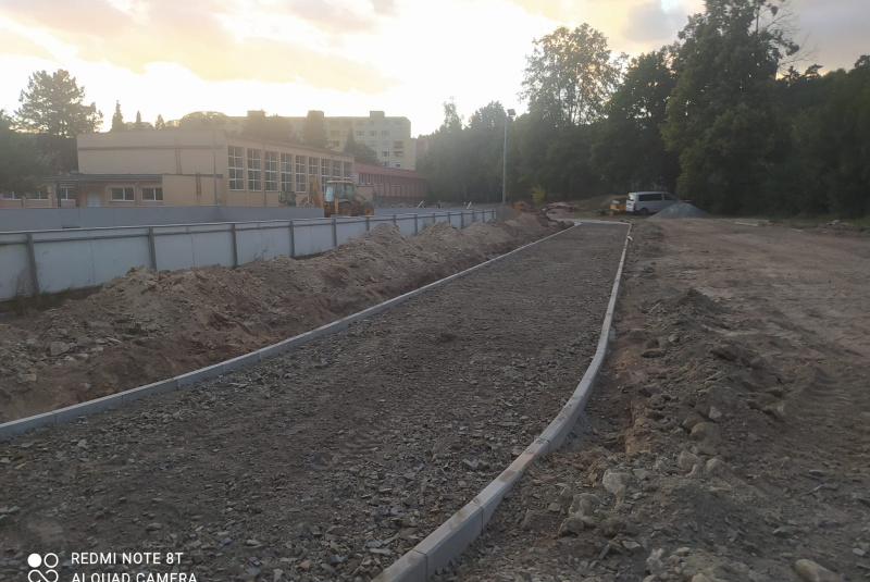 Referencie / Rekonštrukcia športovej infraštruktúry ZŠ Hriňová - foto