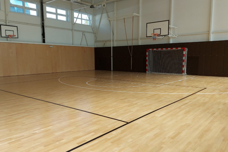 Športové povrchy pre interiér a exteriér
