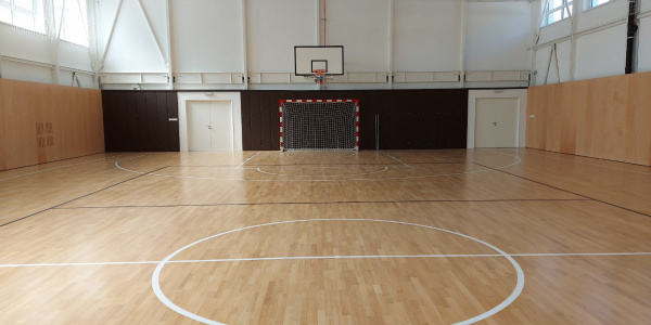 Športové povrchy pre interiér a exteriér