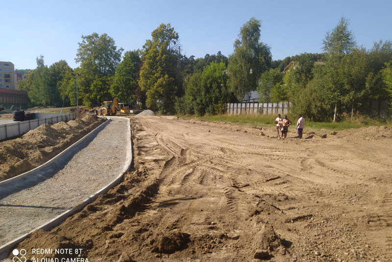 Novinky / Rekonštrukcia športovej infraštruktúry ZŠ Hriňová - foto